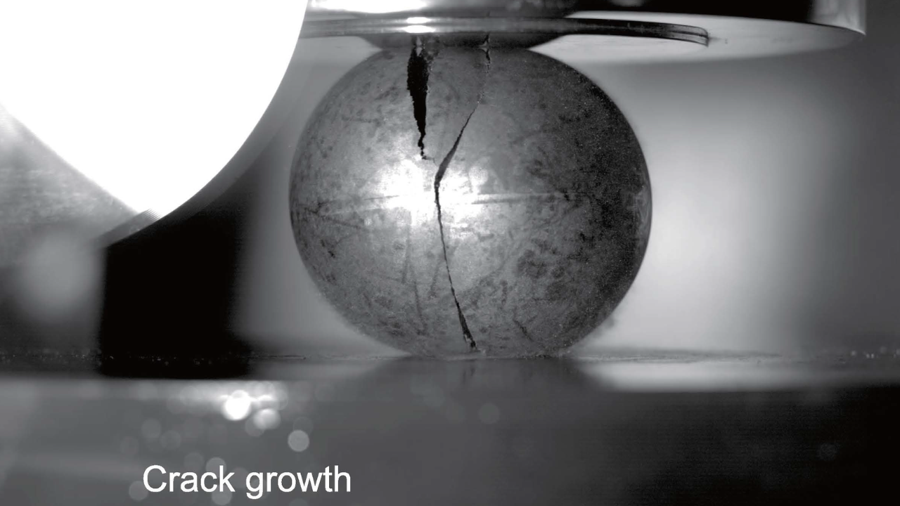 1734427767888907.png Crack growth.png