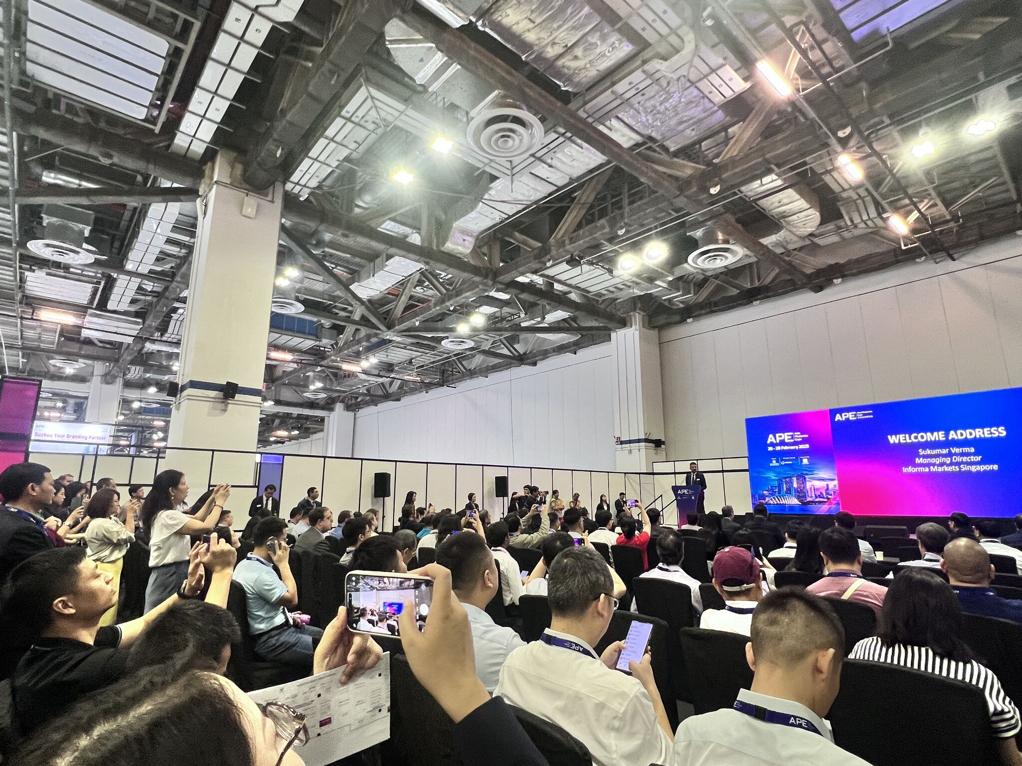 1740639102635203.jpeg APE19.jpeg