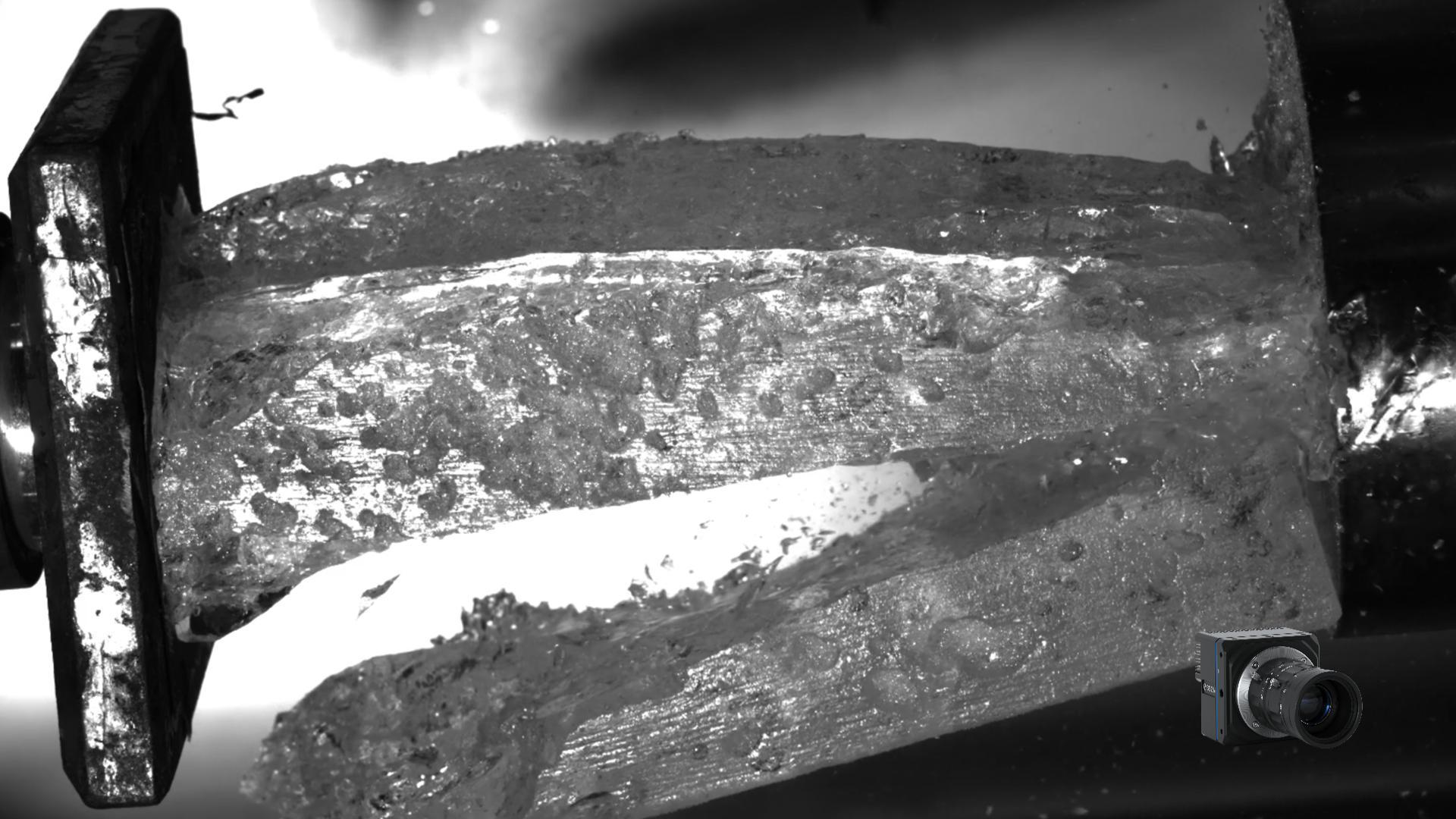 Observation of Ice Fracture Process (-20°C).jpg