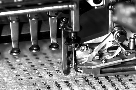 Observation of Needle Threading Motion in Textile Machinery