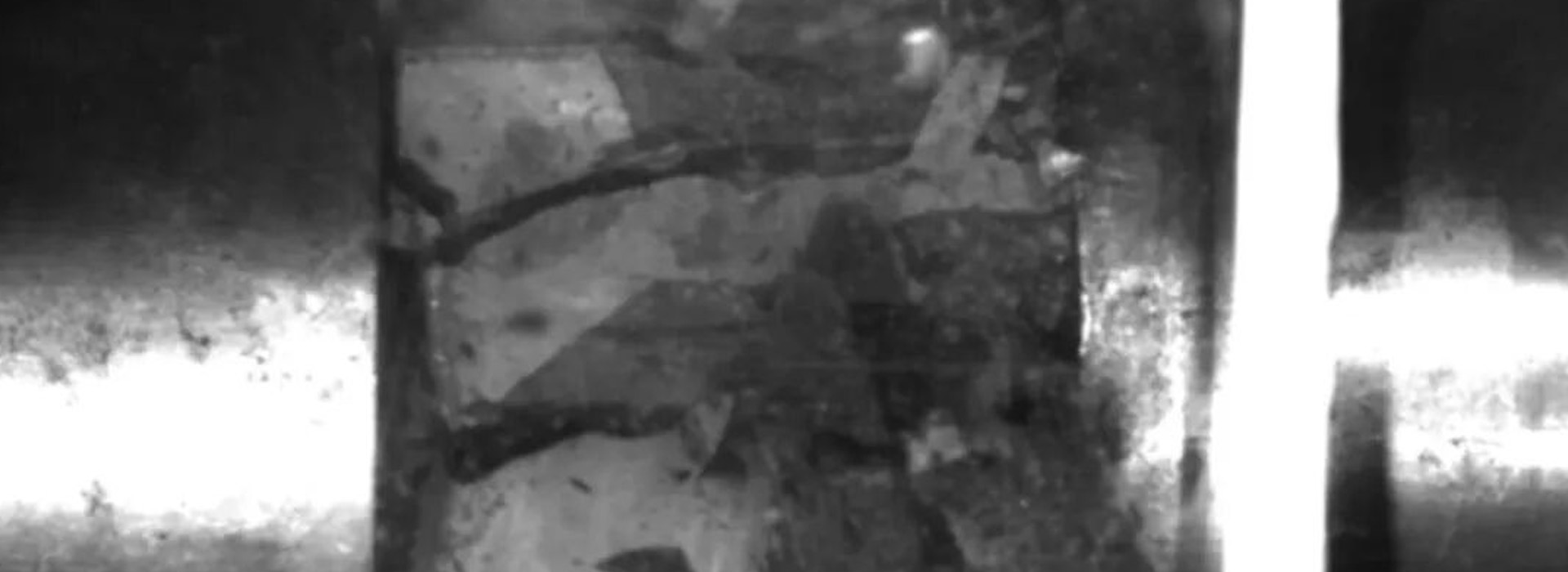 Real-time observation of Hopkinson bar impact tests