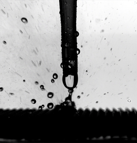 Observation of Droplet Evaporation on Superhydrophobic Materials